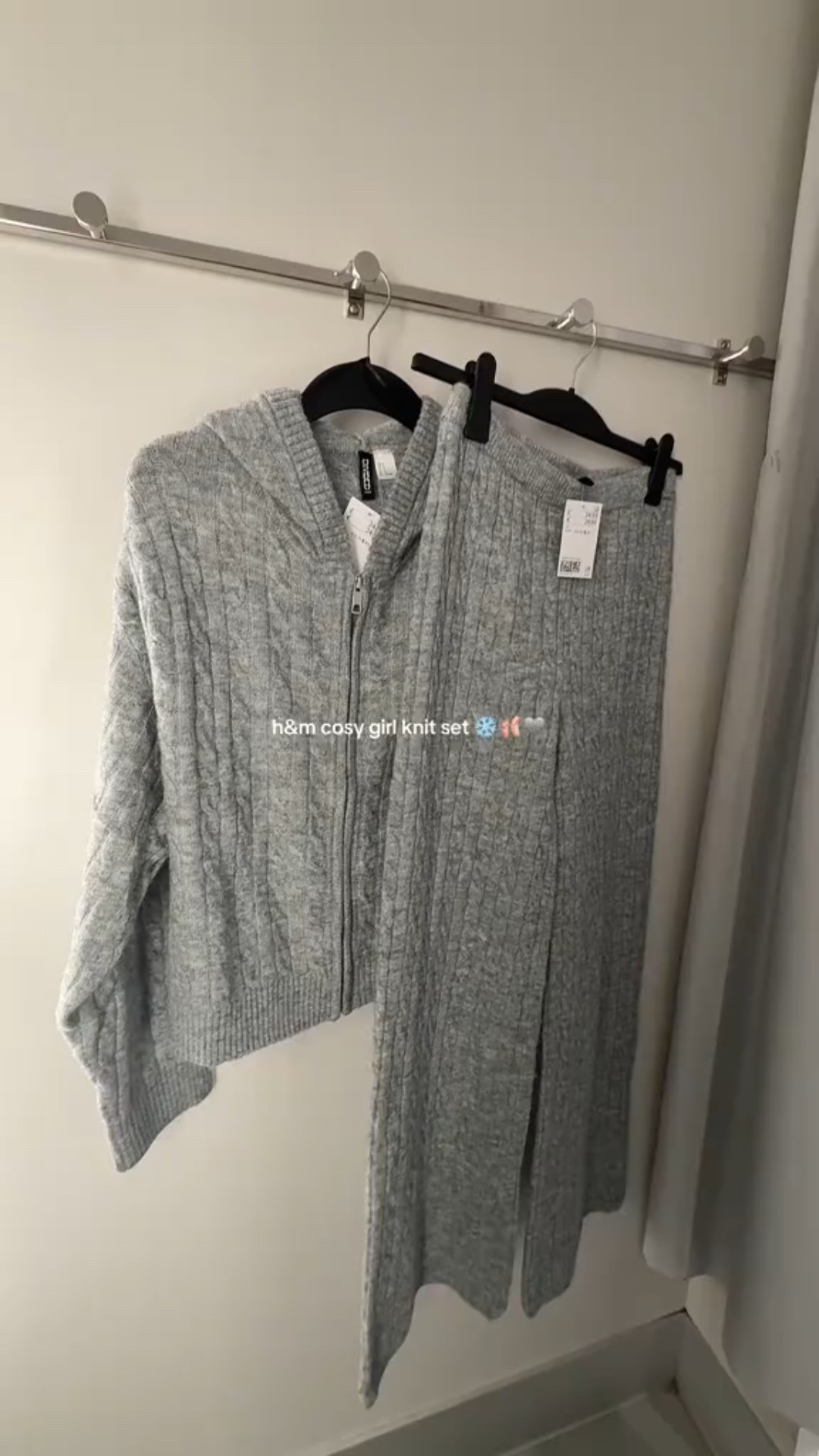 Grey co ord - cable knit 

#LTKstyletip #LTKautumn #LTKwinter