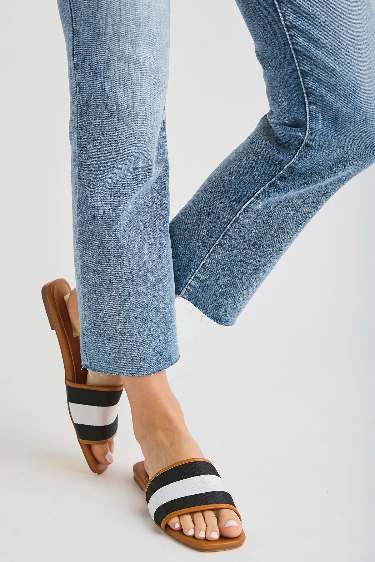 Vintage Havana Striped Sandals | Social Threads