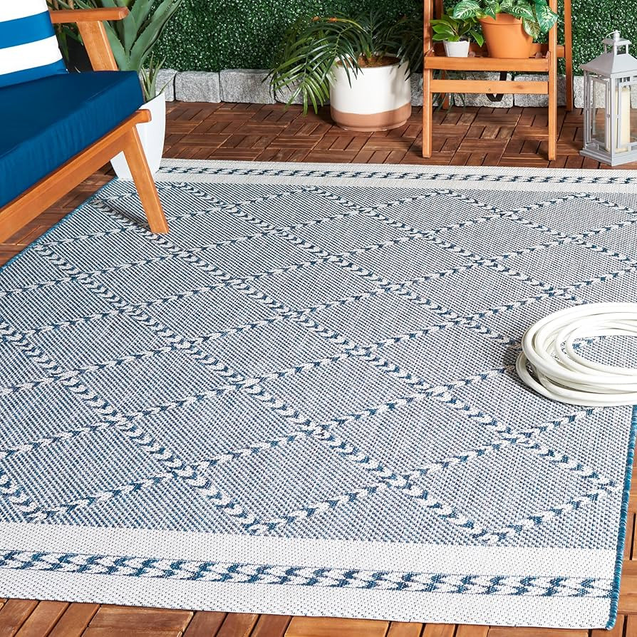 Amazon.com: SAFAVIEH Washable Rug Outdoor Courtyard Collection - 5'3" x 7'7", Navy & Ivory, Non-Shedding & Easy Cleaning, Ideal for Patio, Backyard, Mudroom (CY8234-534) : Home & Kitchen | Amazon (US)
