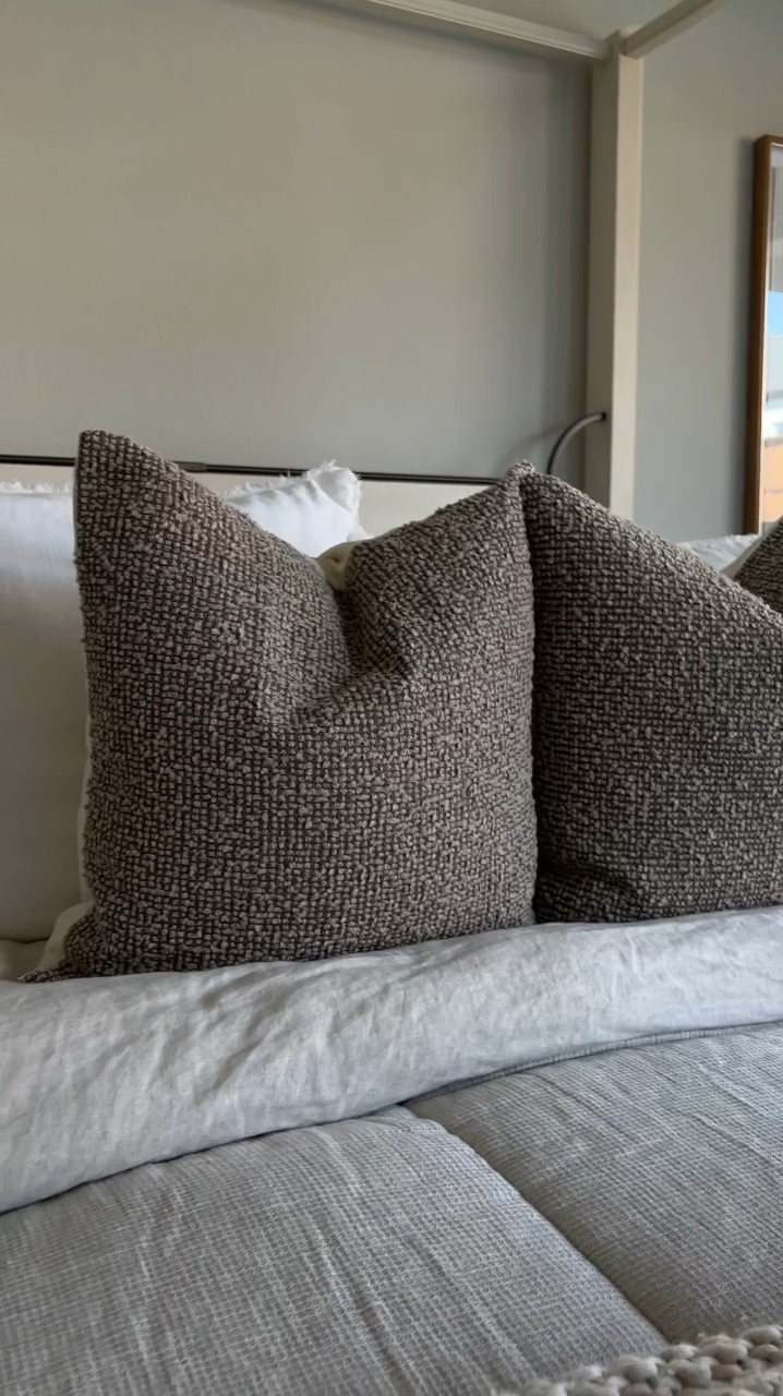 New Amazon Textured Pillow Set | 18x18 in the color oatmeal brown 🤎🏡

#LTKhome