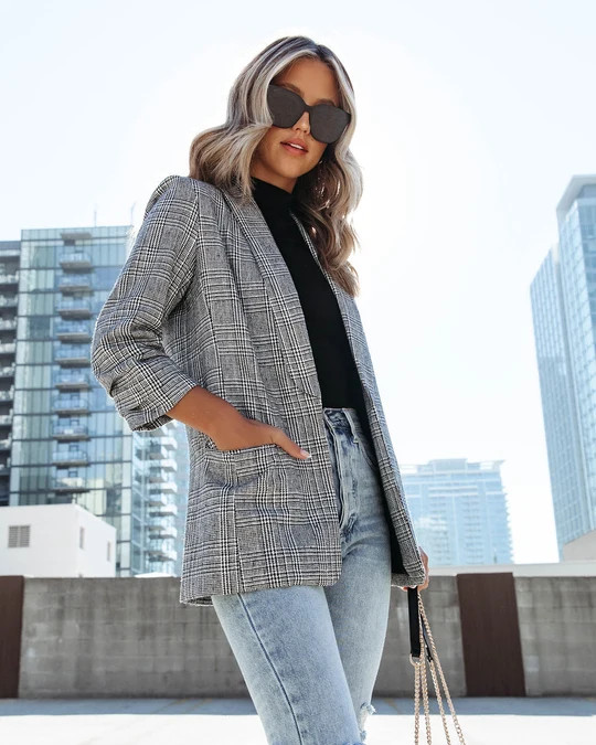 Oxnard Pocketed Houndstooth Blazer | VICI