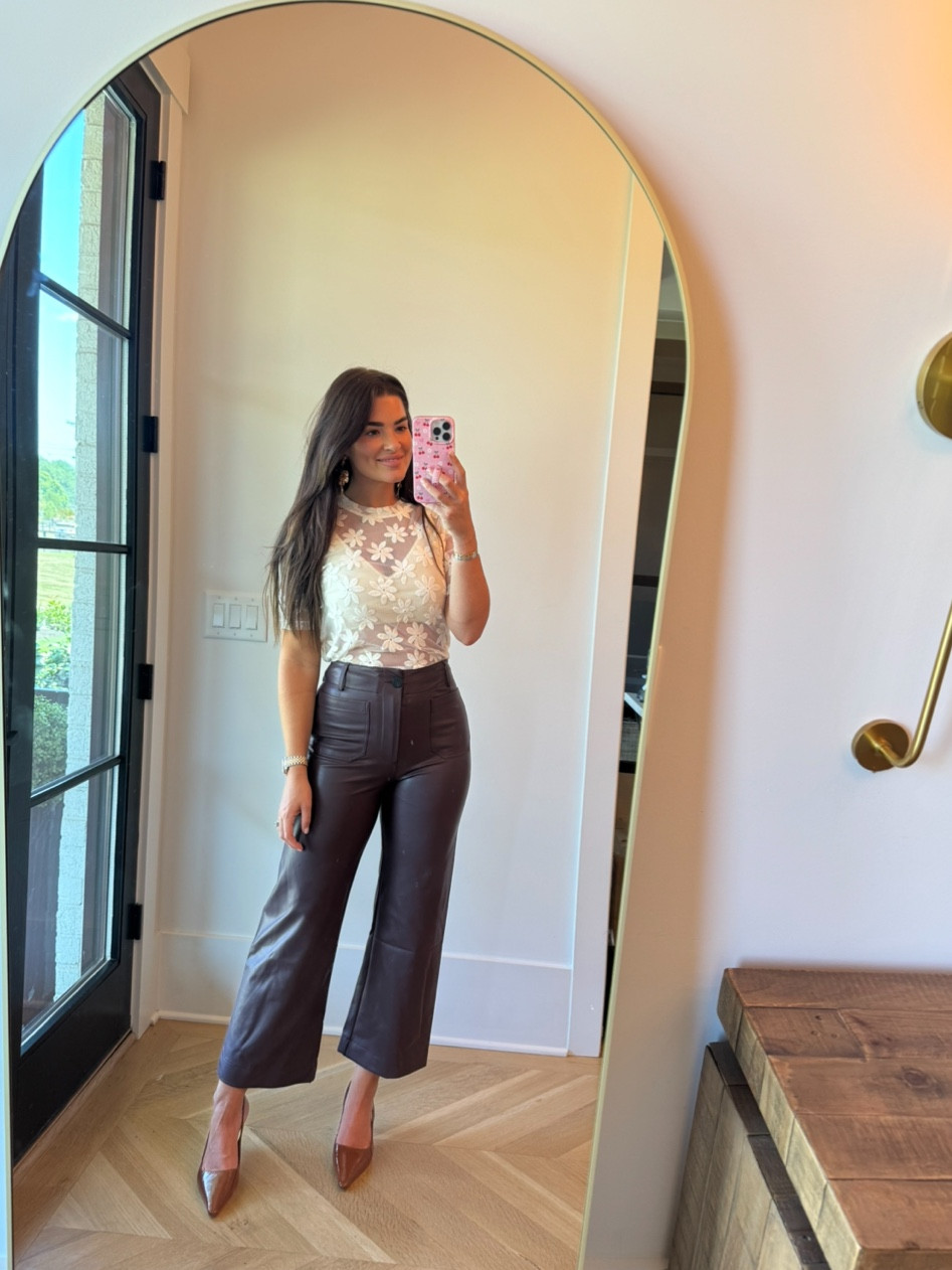 The perfect outfit for fall! @anthropologie #anthropartner