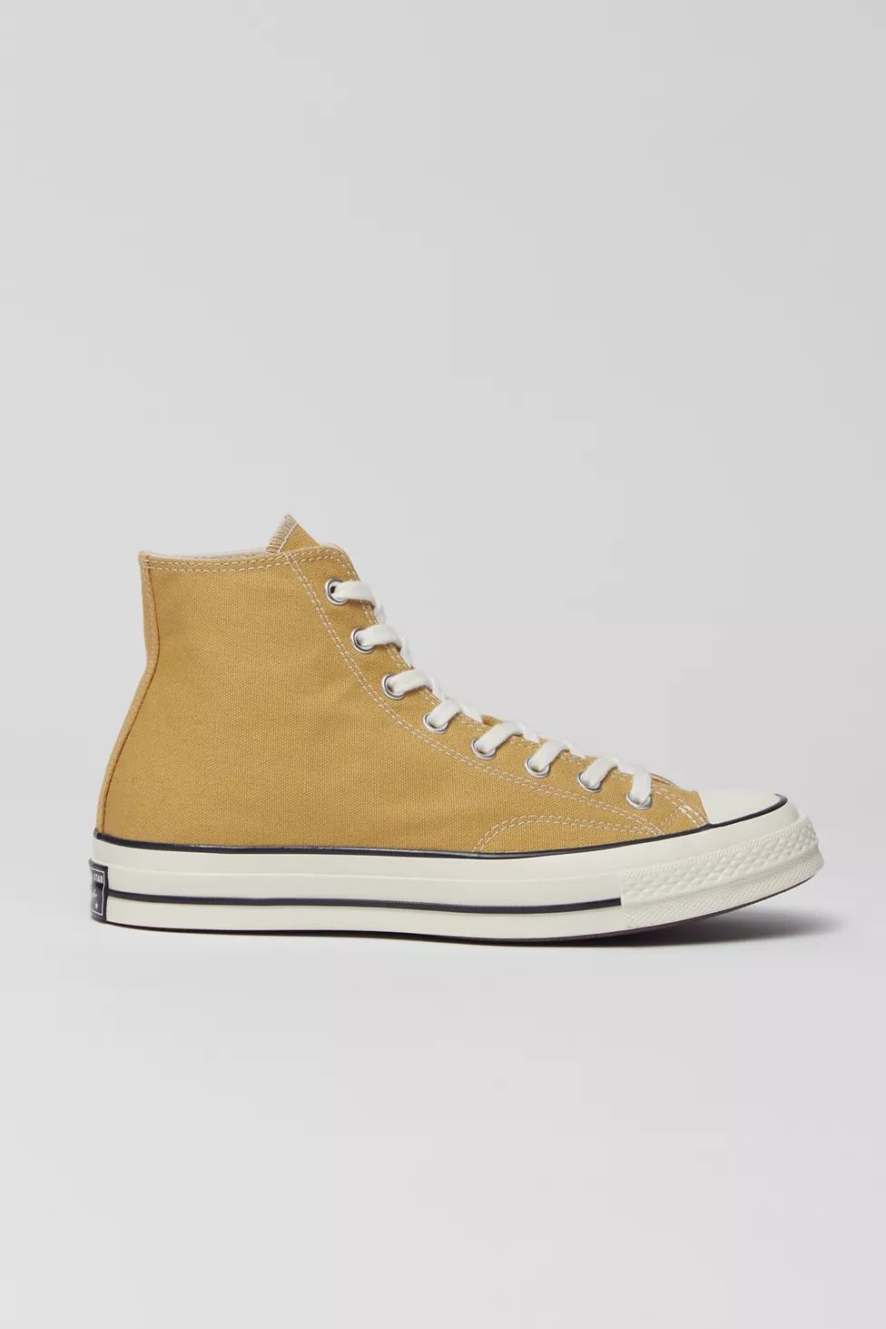 Converse Chuck 70 Fall Color High Top Sneaker | Urban Outfitters (US and RoW)