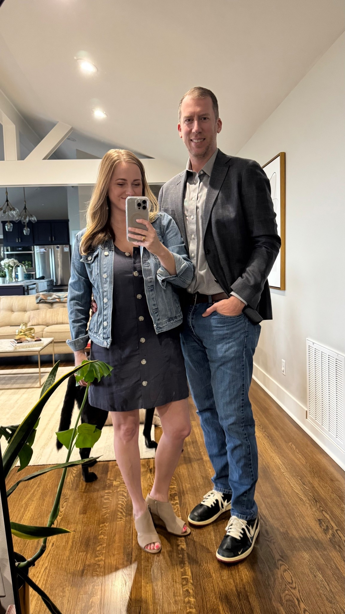 Date night fit for the fall transitional weather - Haley Linen V-Neck Button Down Shift Dress

#LTKStyleTip #LTKSeasonal #LTKFallSale