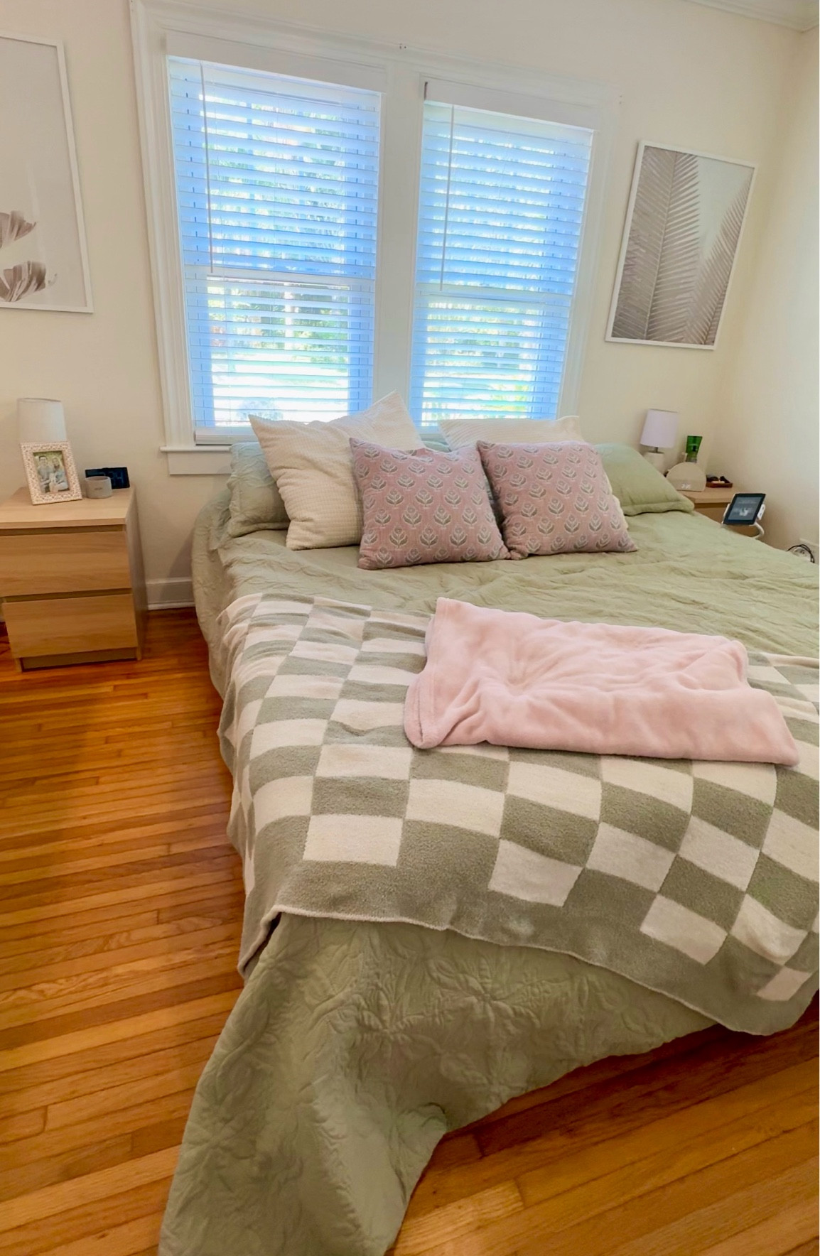 Tranquil green meets playful pink 🌿💖 The perfect blend of calm and vibrant! 

#LTKHome