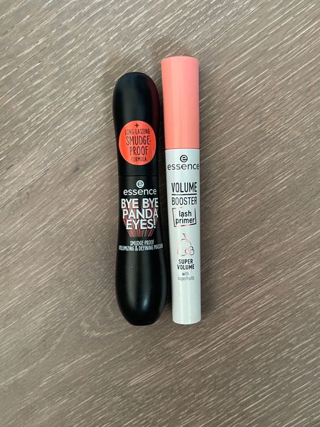 New mascara combo that I’m loving that won’t melt off, crumble, and lengthens and volumizes! And not breaking the bank 👏

#LTKbeauty #LTKsalealert