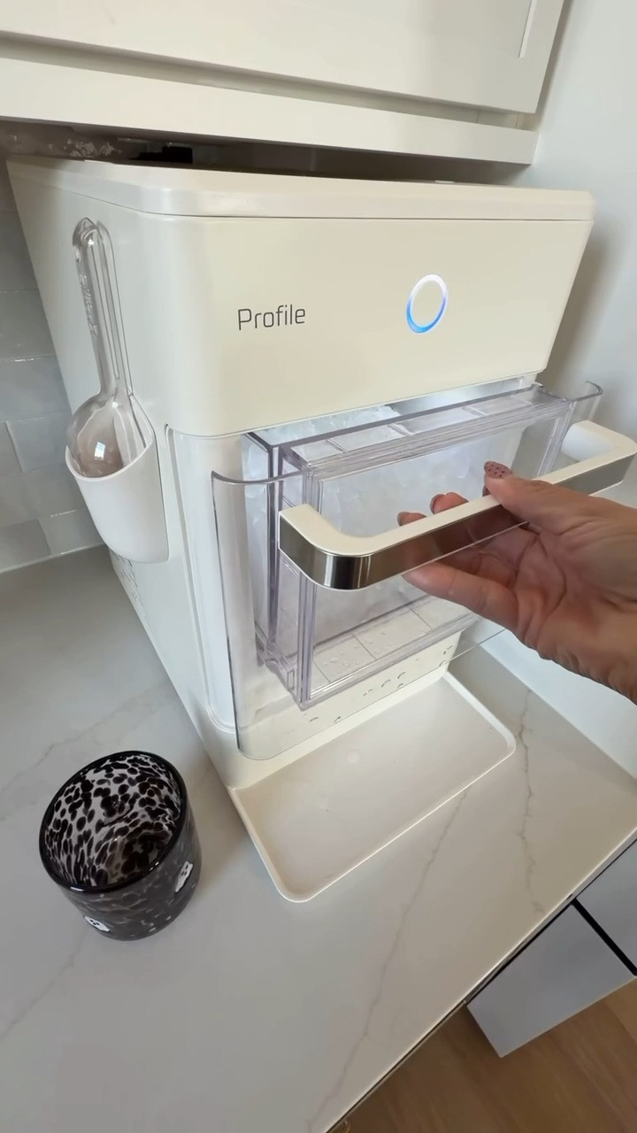 My ice machine gets SO much use + I love these cute Halloween glasses!


Both are linked!






ice machine, nugget ice maker, kitchen favorites, Halloween glassware, Halloween kitchen, entertaining essentials, hosting finds, kitchen finds, carla.bushey 

 #LTKHome