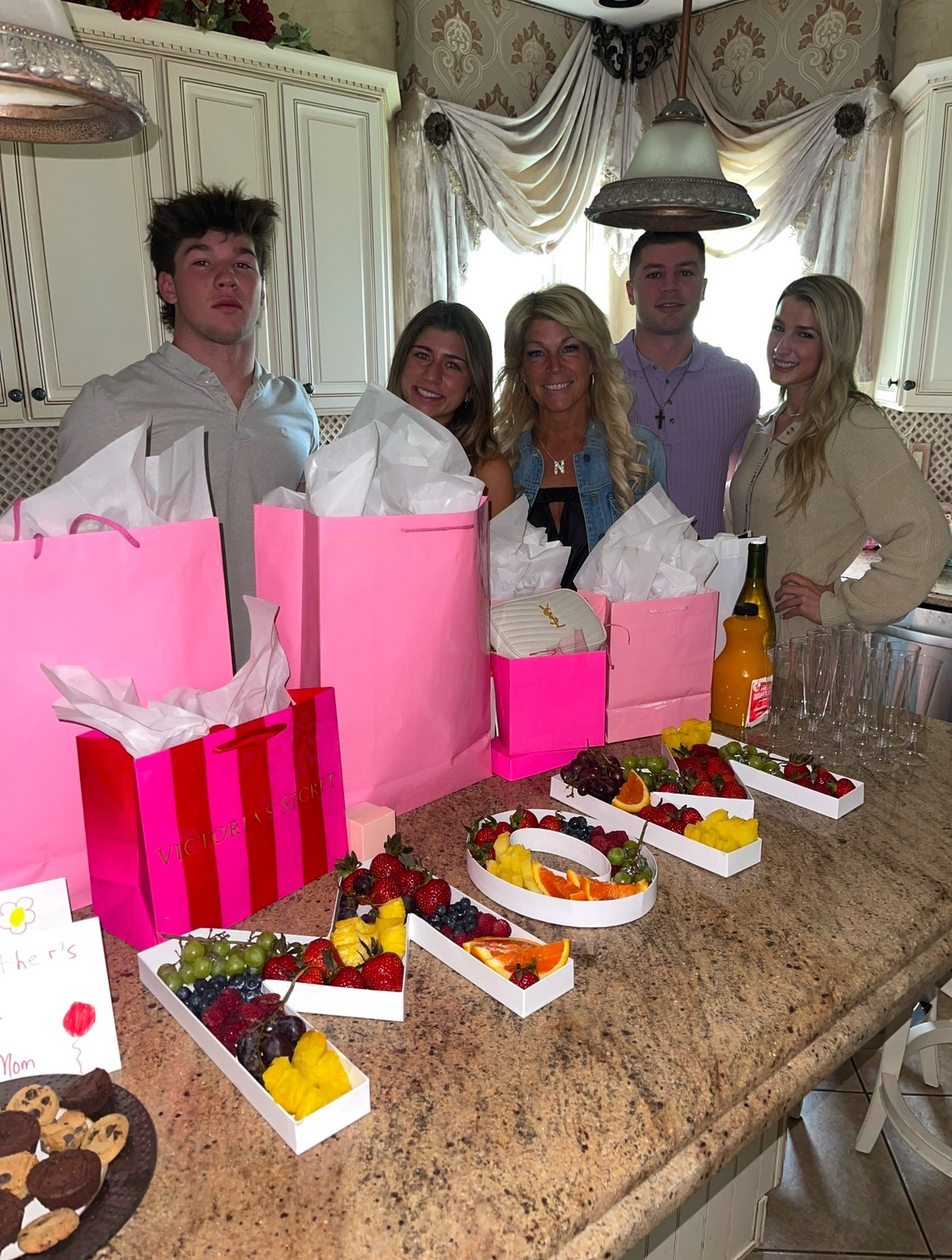 Mothers Day Gift Ideas

#LTKSaleAlert #LTKSeasonal #LTKParties