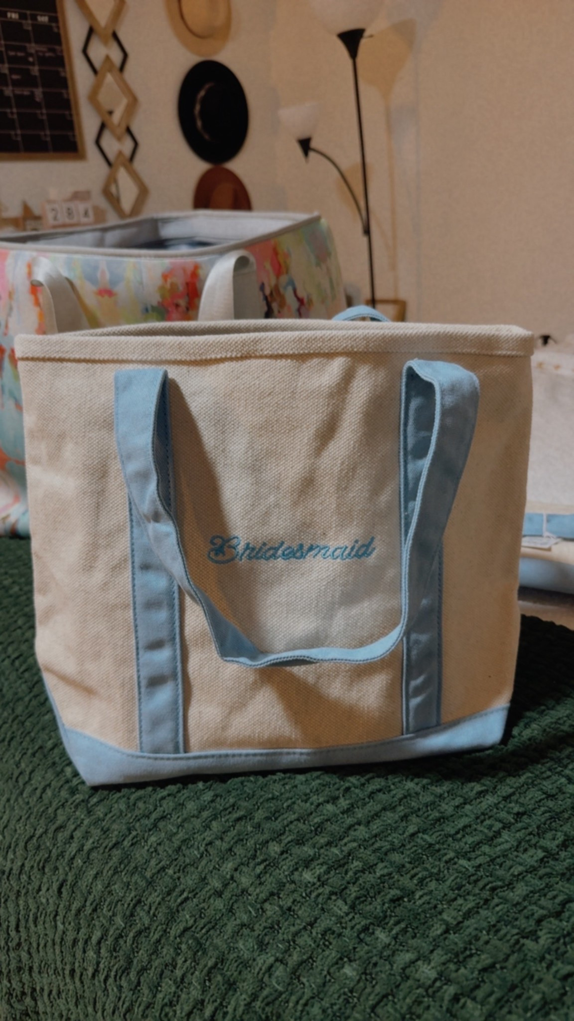great bag to get your bridesmaids! MAJOR SALE ON THEM !!!