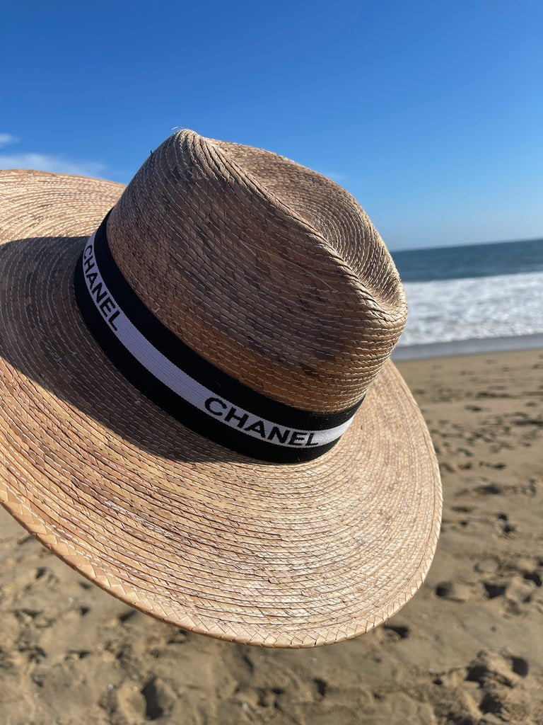 NEW!! Item #33 | Glitzy Bella