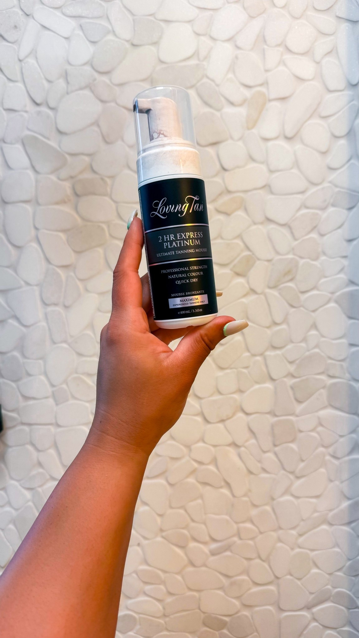 2-hour fake tan! 

This isn’t as dark as my st.tropez, but it is so much easier to apply and I love that it is only 2-hour! So much more realistic! 

(The tan continues to develop for 24, so you are darker the next day!) 

#LTKFindsUnder50 #LTKBeauty #LTKStyleTip