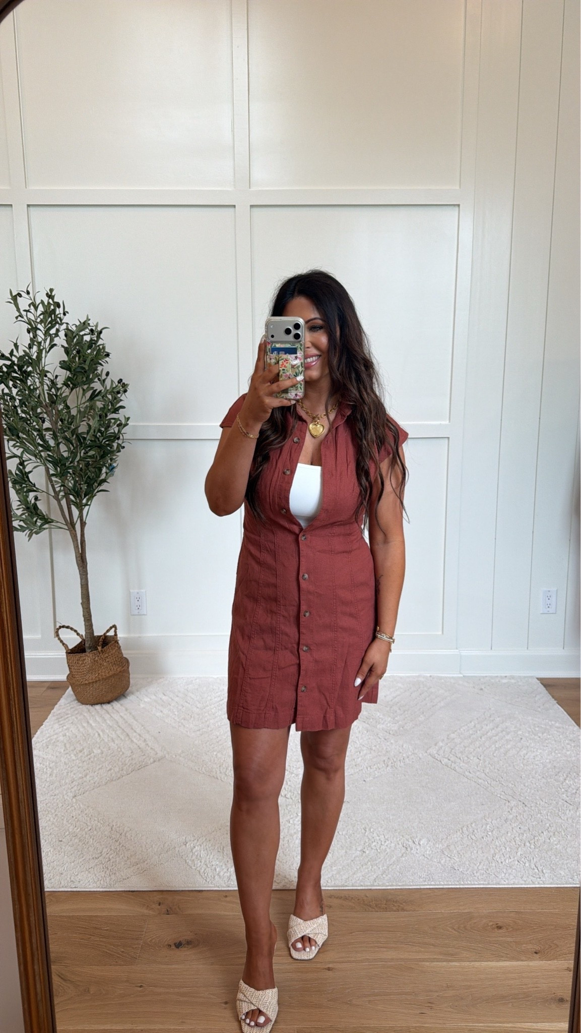 This Target dress had me at hello 🤎 effortless, flattering, and so easy to throw on for dinner, errands, or summer plans. Linked the full outfit + more Target favorites you’ll love!

#TargetStyle #TargetFinds #TargetFashion #SummerStyle #SummerOutfit #CasualChic #EverydayStyle #LTKStyle #LTKFashion

#LTKdayinmylife #LTKootd #LTKmomlife