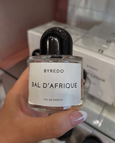 I finally got to smell Byredo’s fragrances in person and this was my favorite! It smells clean, but also girly and sweet. 
This is on my wishlist now! 🫧🌸
Blanche was also a favorite; it’s a perfect clean girl fragrance. 🧼🥰
I smelled them at Cosbar and they have a 10% off coupon online! 

#LTKbeauty #LTKFind #LTKGiftGuide