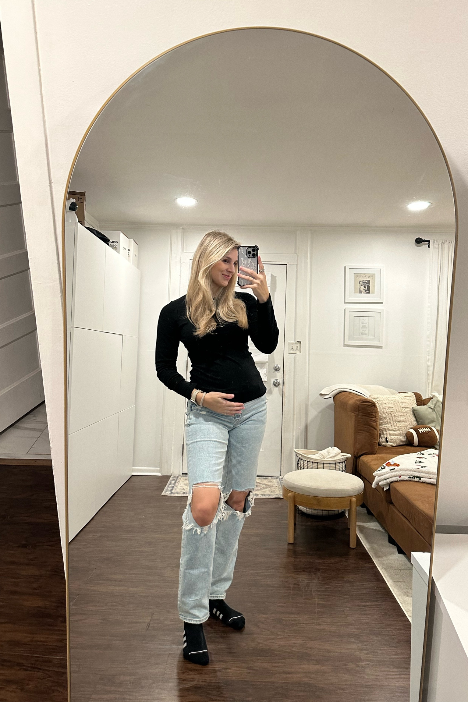 Maternity winter outfit🤰🏼

#LTKSeasonal #LTKBump #LTKFamily