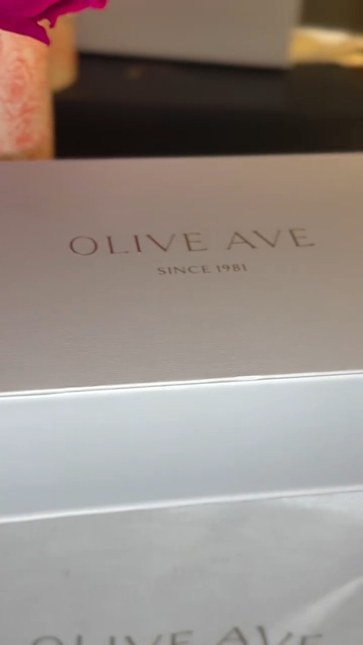 @oliveavejewelry is magnificently beautiful