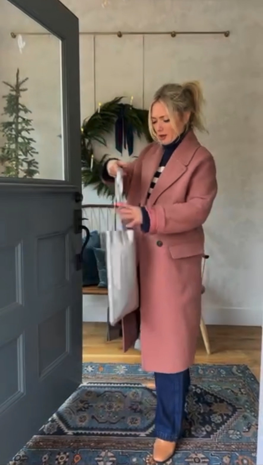 Straight from my gift guide (on stylebyemilyhenderson.com - you can’t miss the banner!): the Magazine tote from Madewell. SO cute, so functional, and so giftable!!

#LTKGiftGuide #LTKstyletip #LTKitbag