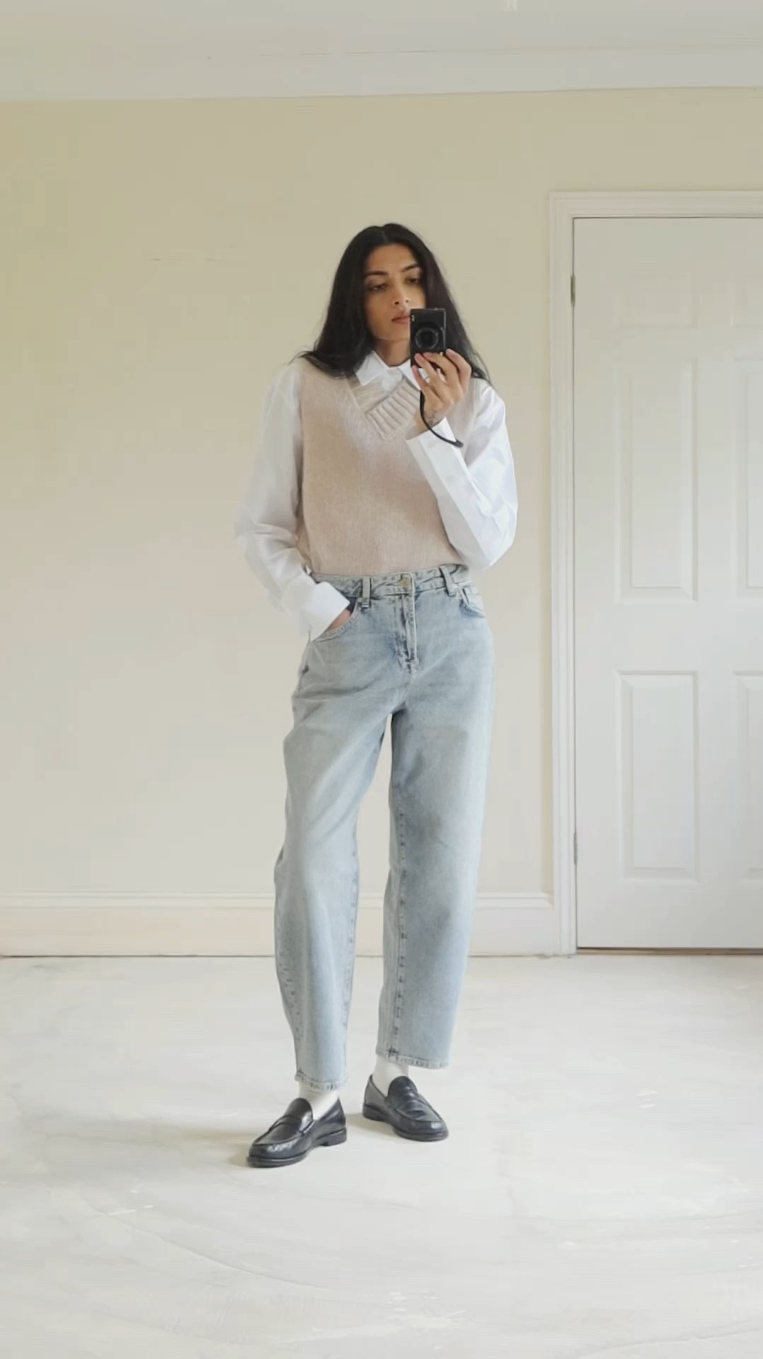 Always love a knit vest for layering for a/w🧶

#capsulewardrobe #capsulecloset #minimalstyle #minimalstreetstyle #minimalfashion #streetstyle #streetstyleluxe #streetstyleinspiration #wardrobestaples #wardrobeclassics #meandem #knitvest #loafers #90sstyle #90sfashion 


#LTKuk #LTKautumn #LTKstyletip