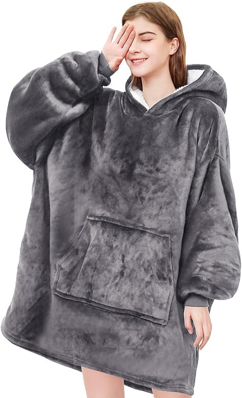 YUGYVOB Oversized Sherpa Blanket Hoodie, Warm & Fuzzy Wearable Blanket, Sweatshirt with Gaint Poc... | Amazon (US)