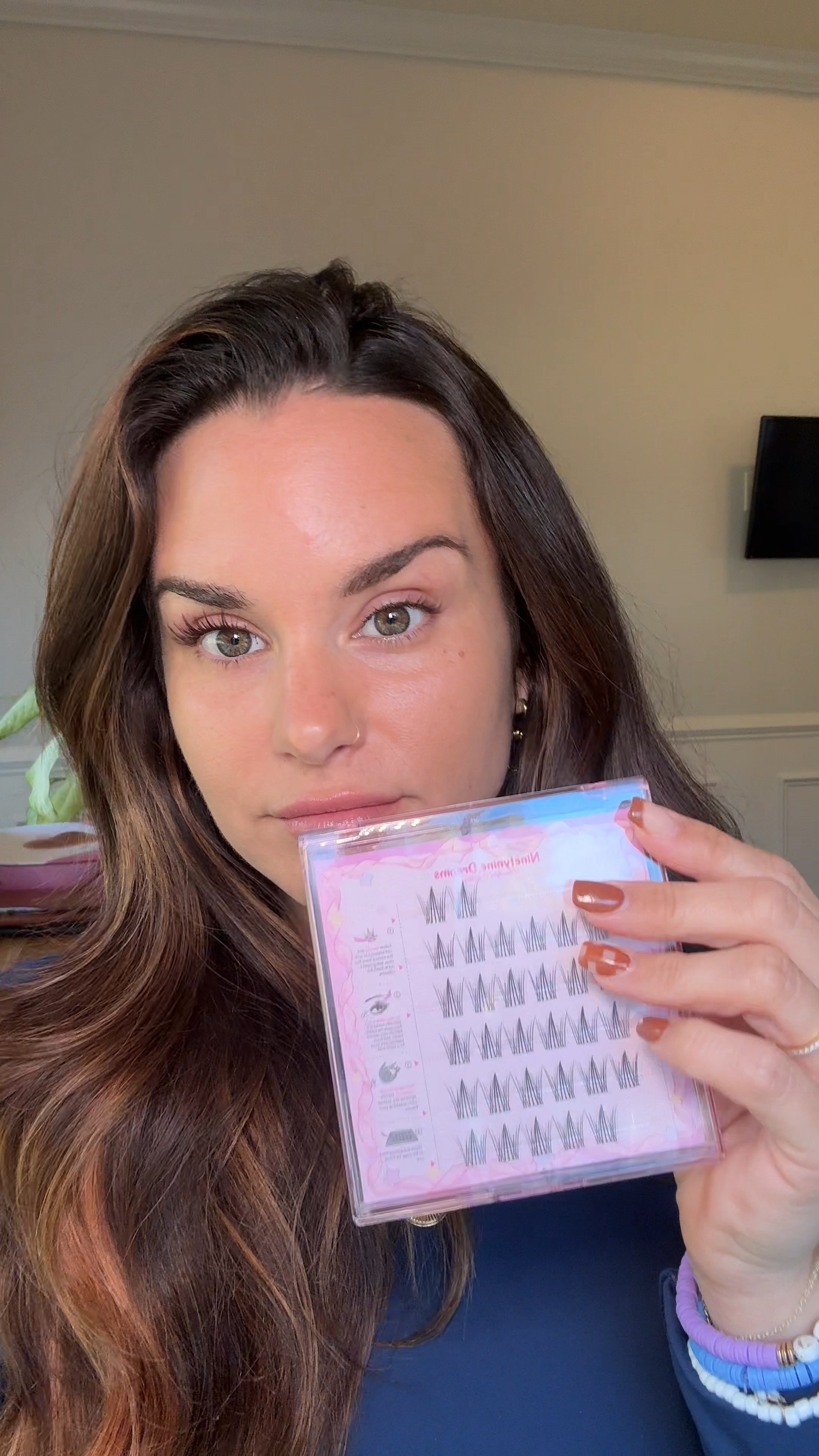 👀✨ Ready for easy, flawless lashes? Say goodbye to messy glue with these beginner-friendly, self-adhesive lashes! The Ninetynine Dreams No Glue Lashes are soft, spiky, and give you the perfect daily glam in seconds! 🌟

💡 Tip: Just press on and go—no glue or hassle! Perfect for beginners or quick touch-ups. Add a little drama to your look with these easy-to-use clusters! 💁‍♀️ Shop now and level up your lash game!

#EasyLashes #DIYBeauty #NoGlueLashes #TayBeckerBeauty #TaylorBecker #TaylorBeckerBeauty

#LTKHalloween #LTKStyleTip #LTKSaleAlert