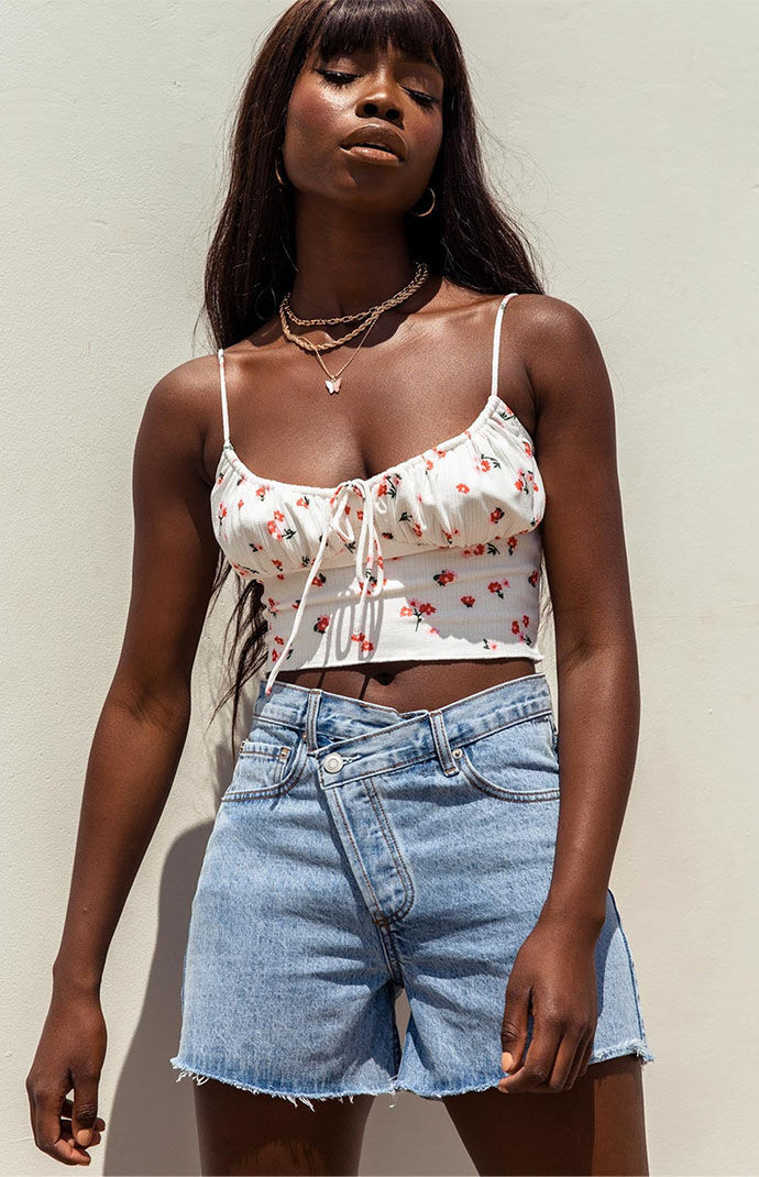 Princess Polly Women's Xena Light Wash Denim Shorts in Indigo - Size 0 | PacSun