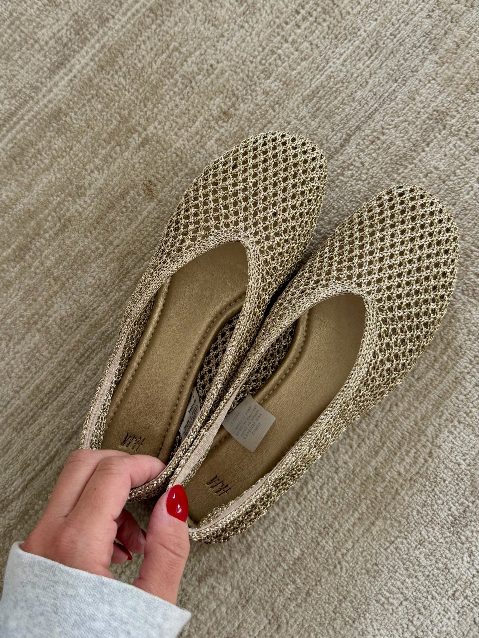 The most comfortable spring/summer flats ever☀️

#LTKSeasonal #LTKSaleAlert #LTKootd