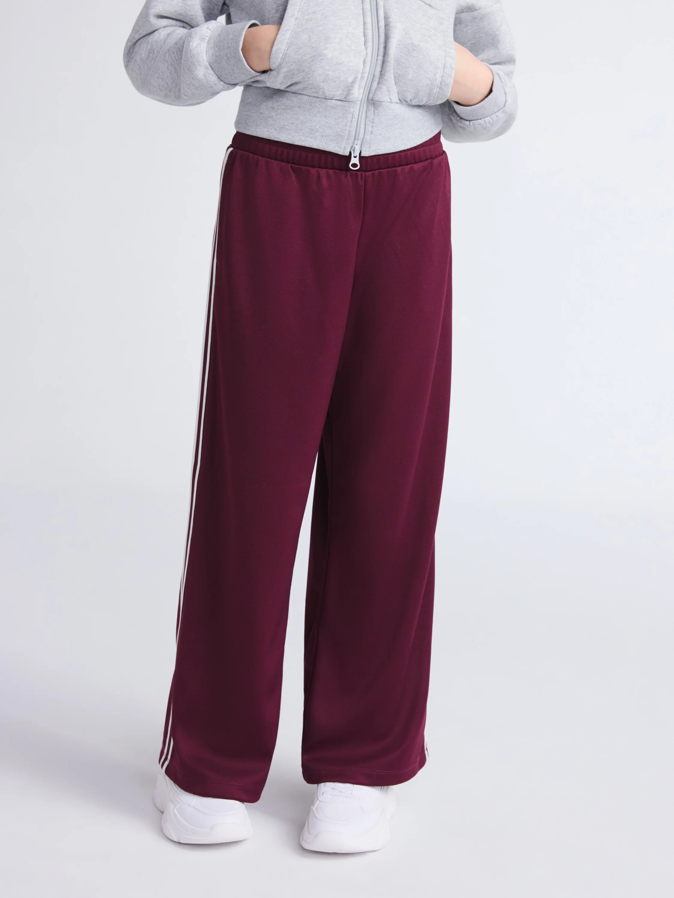 Weekend Academy Girls Wide Leg Track Pants with Side Stripes, Sizes 4-18 - Walmart.com | Walmart (US)