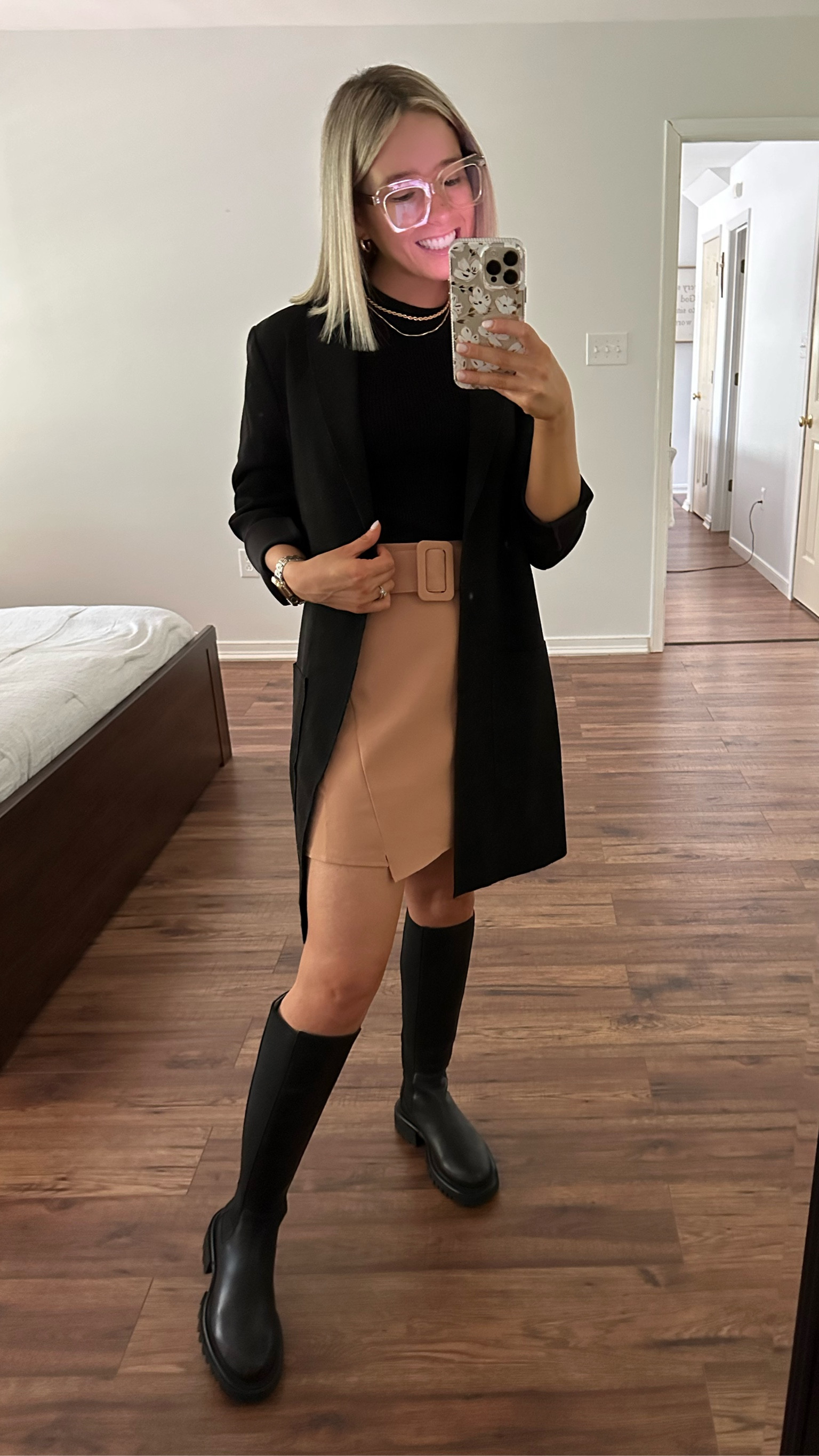 Vici scuba pocketed open front blazer black XS TTS

Vici Raleigh belted mini skirt camel XS TTS

AllSaints Maeve Knee High Chelsea Boot TTS

#LTKsalealert #LTKxNSale #LTKunder100