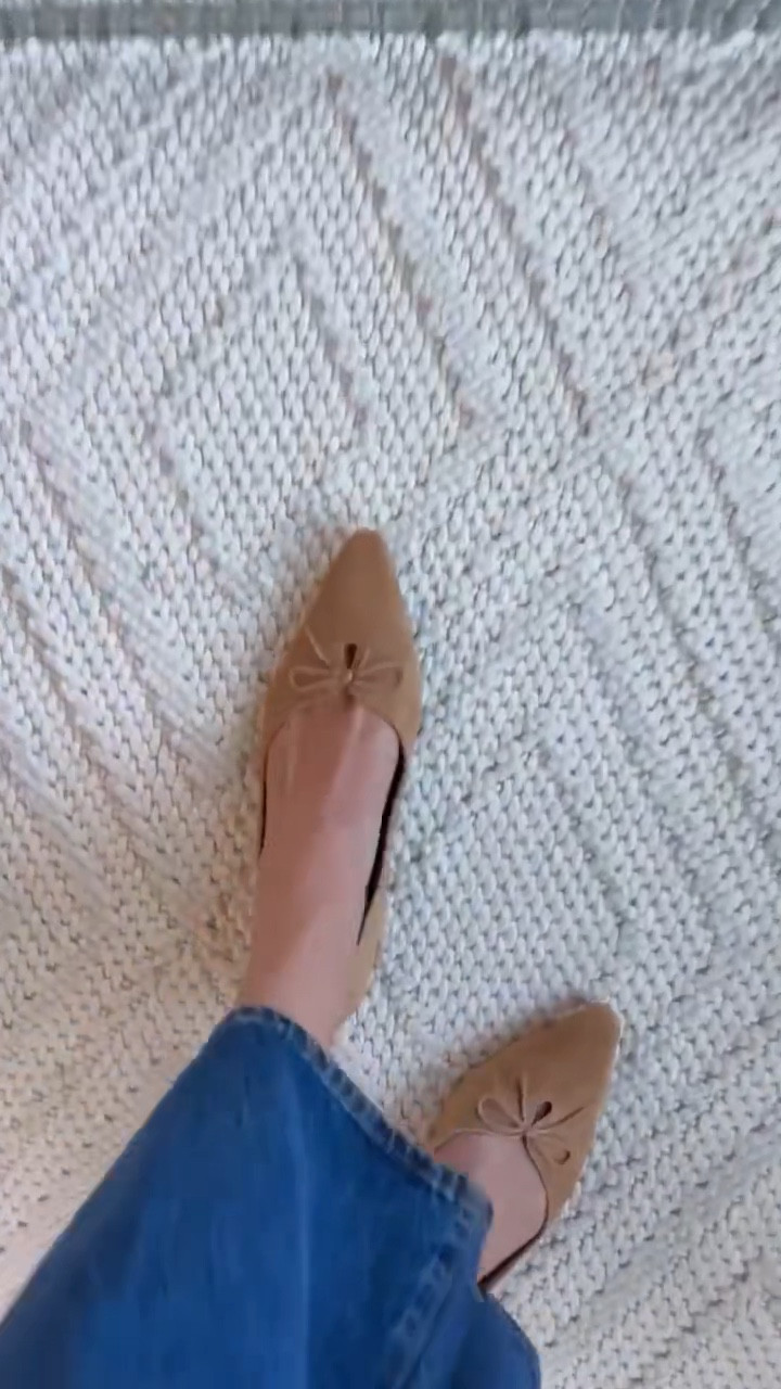 A close look at my favorite flag for spring! They run true to size  

#LTKmomlife #LTKOver40 #LTKspring