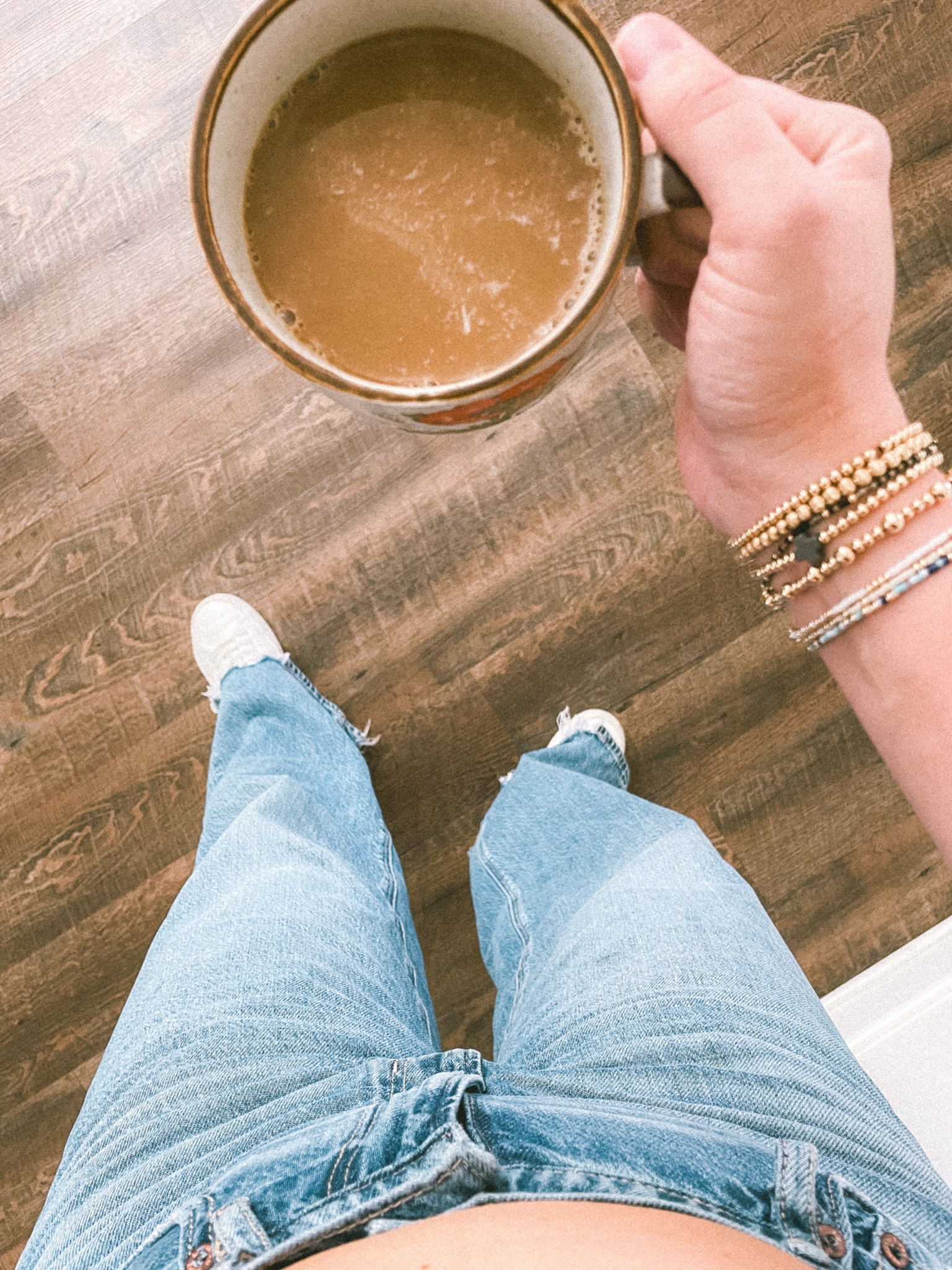 First pair of postpartum jeans— trendy & comfy 

#LTKmidsize #LTKSeasonal #LTKstyletip
