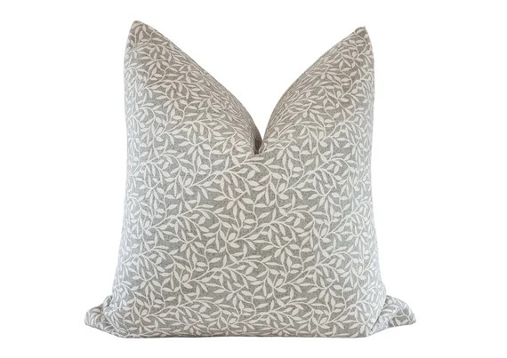 ELDER  Green Leaf Patterned Cushion Cover Floral Linen | Etsy UK | Etsy (UK)