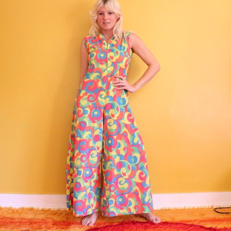 Vintage 1970s Psychedelic Abstract Sleeveless Jumpsuit // Small // Rainbow Pink Hippie Groovy Tri... | Etsy (US)