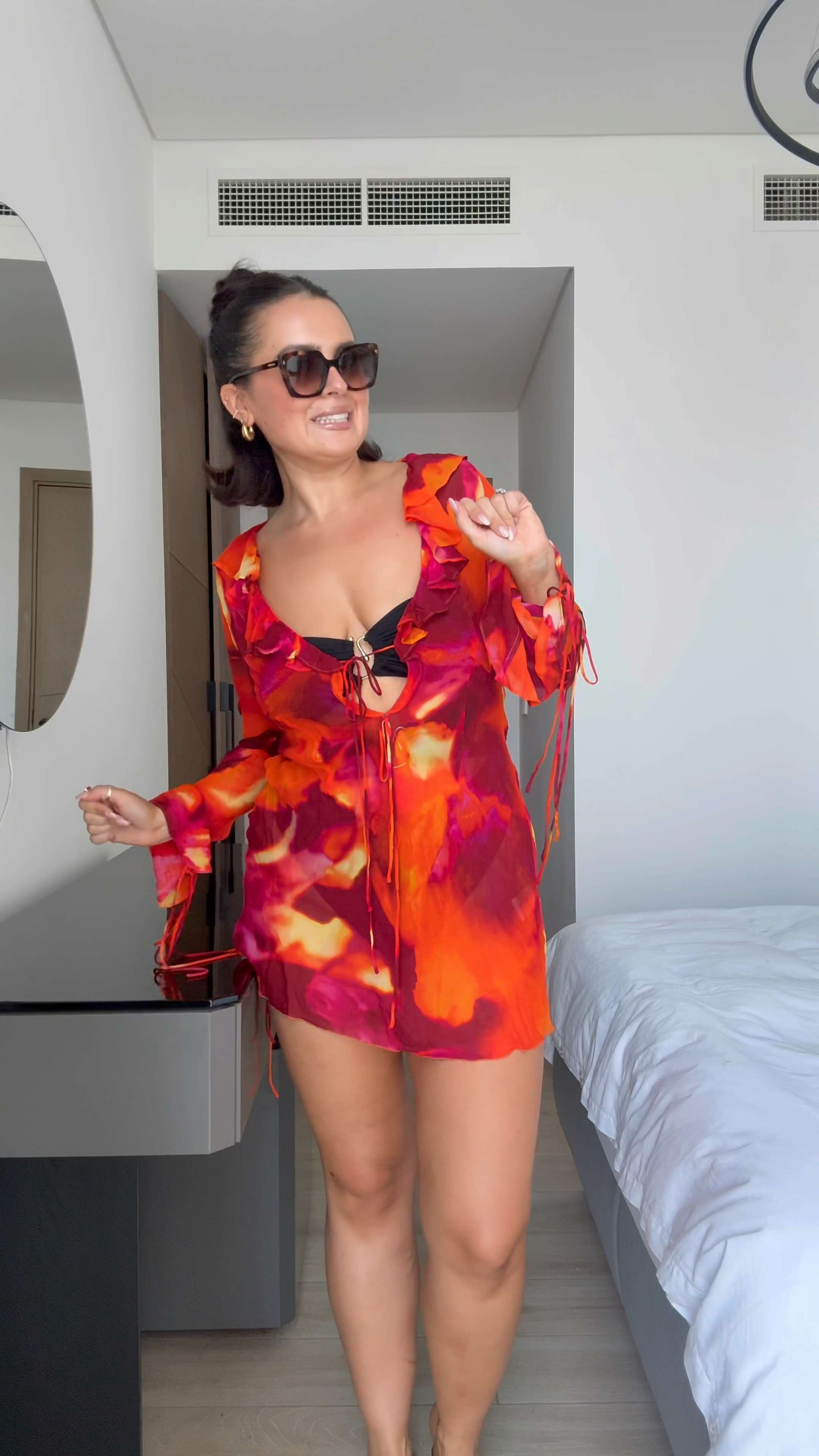 Day 4 of 7 days of summer dresses! This is from Rat & Boa. 

Summer outfit idea/ Satin mini dress, Bandeau swimsuit/ H&M / Mini dress in red  

 

#LTKireland #LTKsummer #LTKstyletip