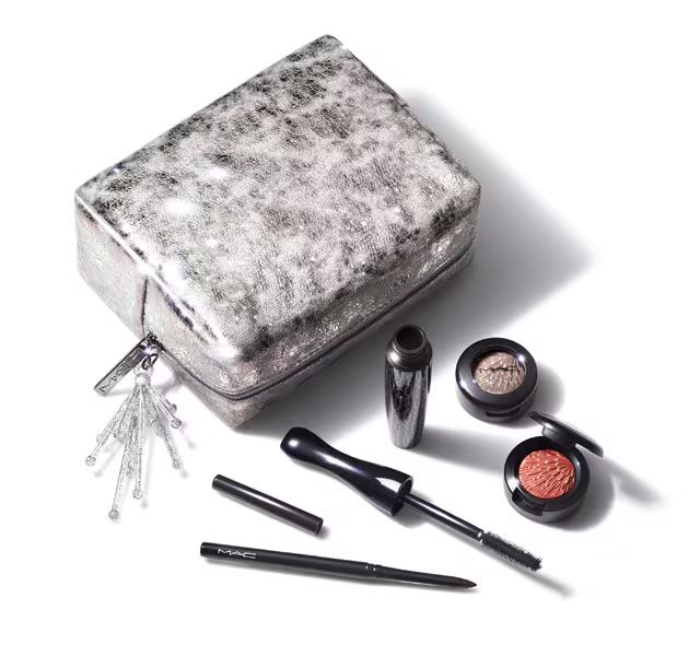 MAC Cosmetics Wow-Factor Eye Kit | Limited-Edition for Holiday | MAC Cosmetics - Official Site | MAC Cosmetics (US)