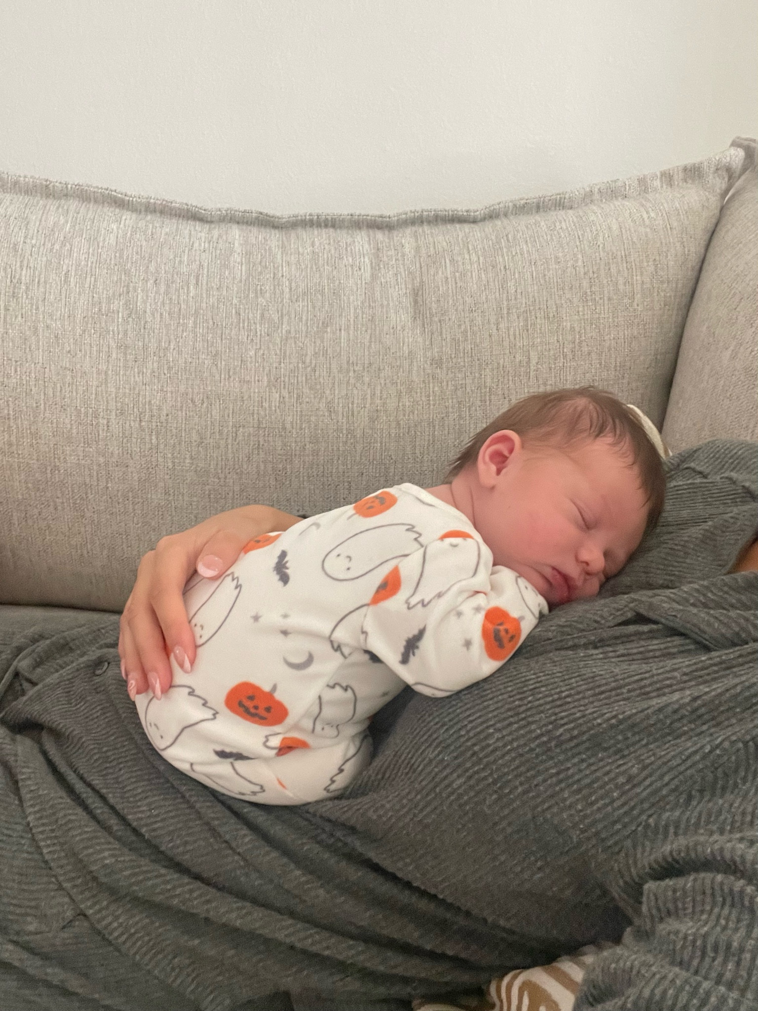 Baby Halloween pajamas 

#LTKBaby #LTKHalloween #LTKFamily