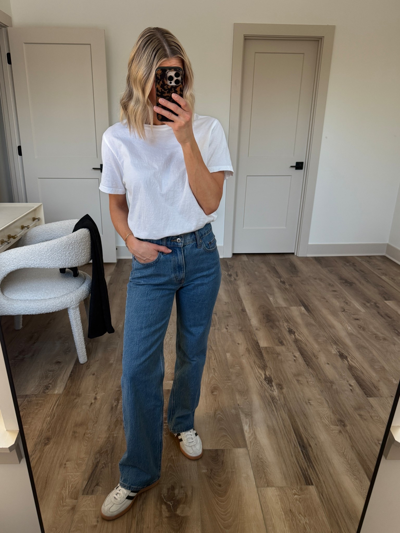 Wearing 25/reg jeans (medium marble wash)

#LTKOver40 #LTKSaleAlert