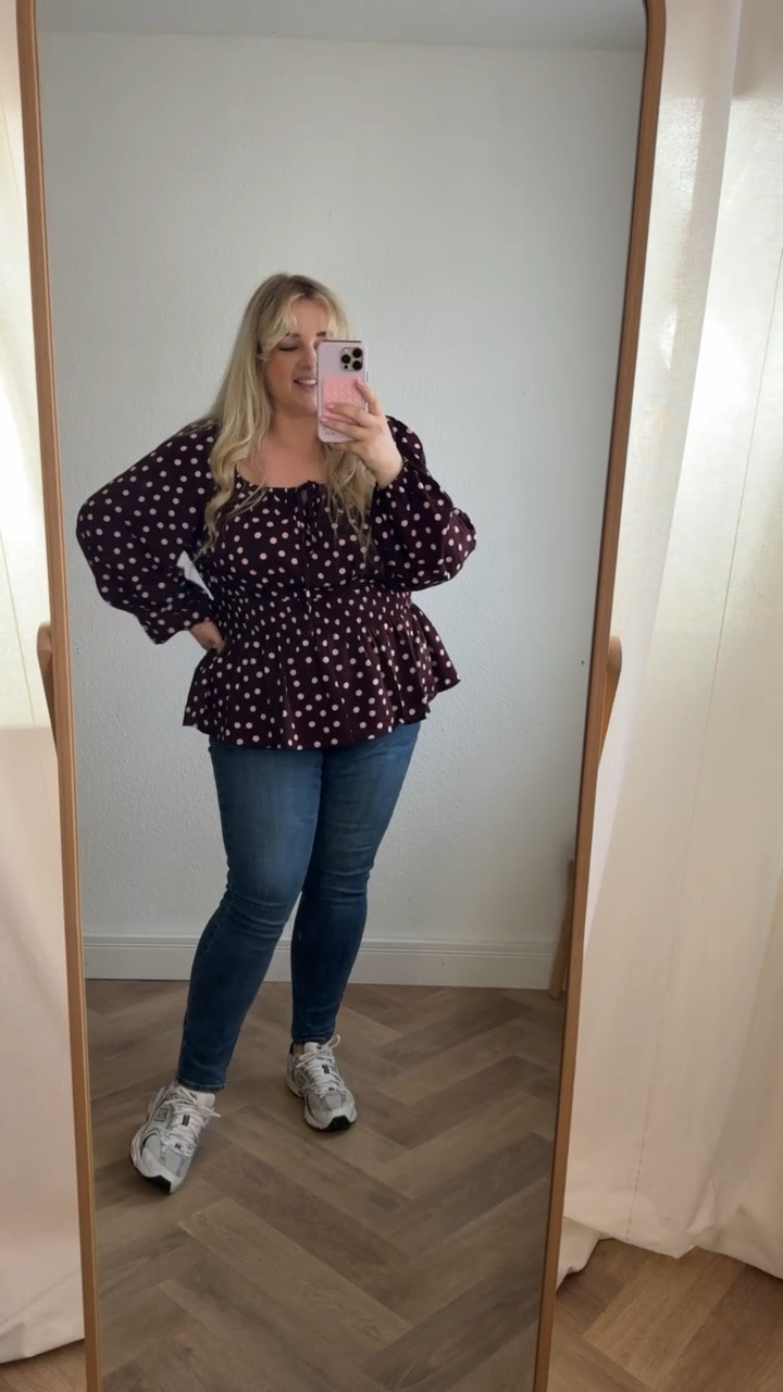Outfit of the day ❤️

#denim #jeans #plussize #plussizefashion #curvy

#LTKplussize #LTKdeutschland #LTKjeans