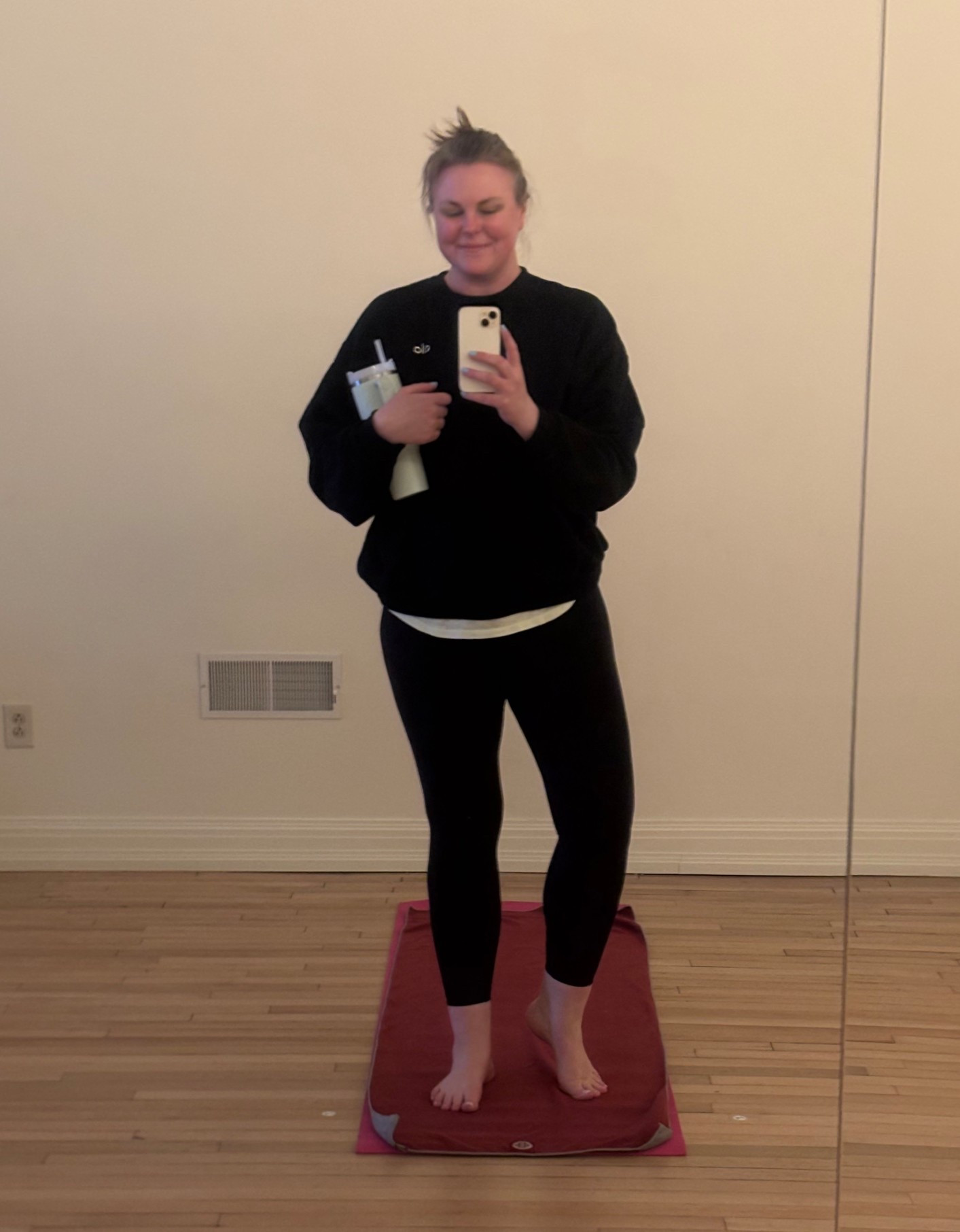 What I wore to yoga tonight 🧘🏻‍♀️

#LTKfitnessgoals #LTKActive #LTKselfcare