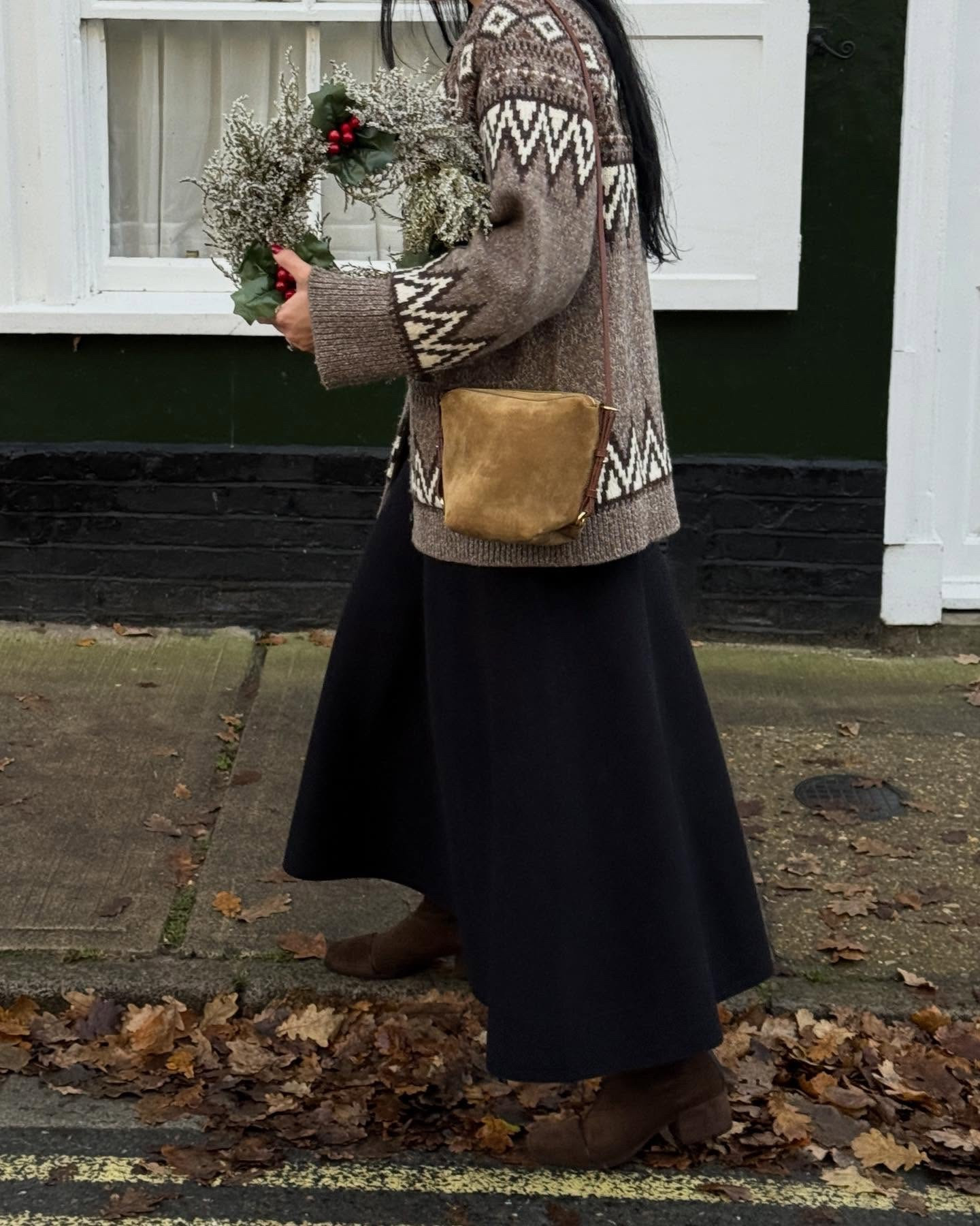 Merry Christmas Eve ✨🌲 looking forward to a break and family time, I have LOVED the run up to Christmas so much this year and I could have had another week of it, hope you all enjoy the festivities and thinking of those who find it hard this time of year ❤️