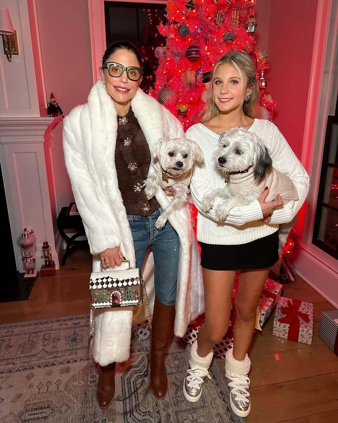 We had tickets to see the Rockettes but gave them to Lanie and her son and found a holiday winter Westchester gem… Mulino’s! ❤️🎄

#LTKStyleTip #LTKHoliday