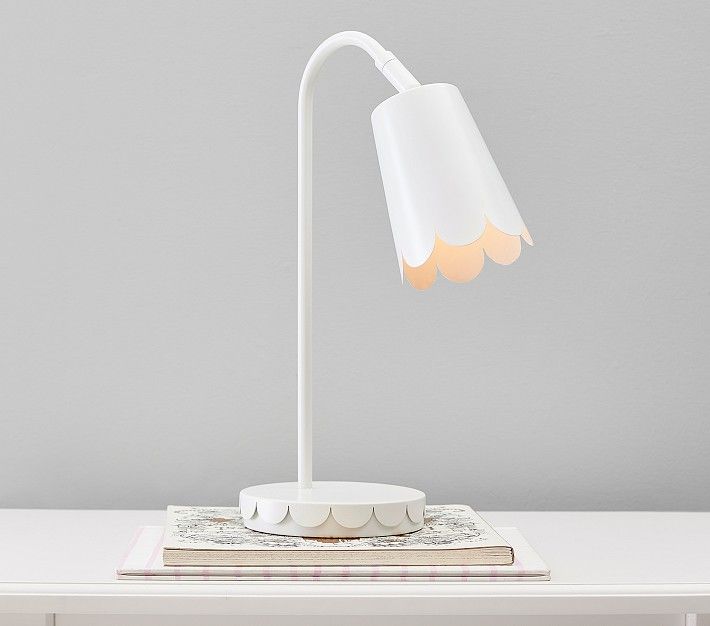 Scallop Task Lamp | Pottery Barn Kids