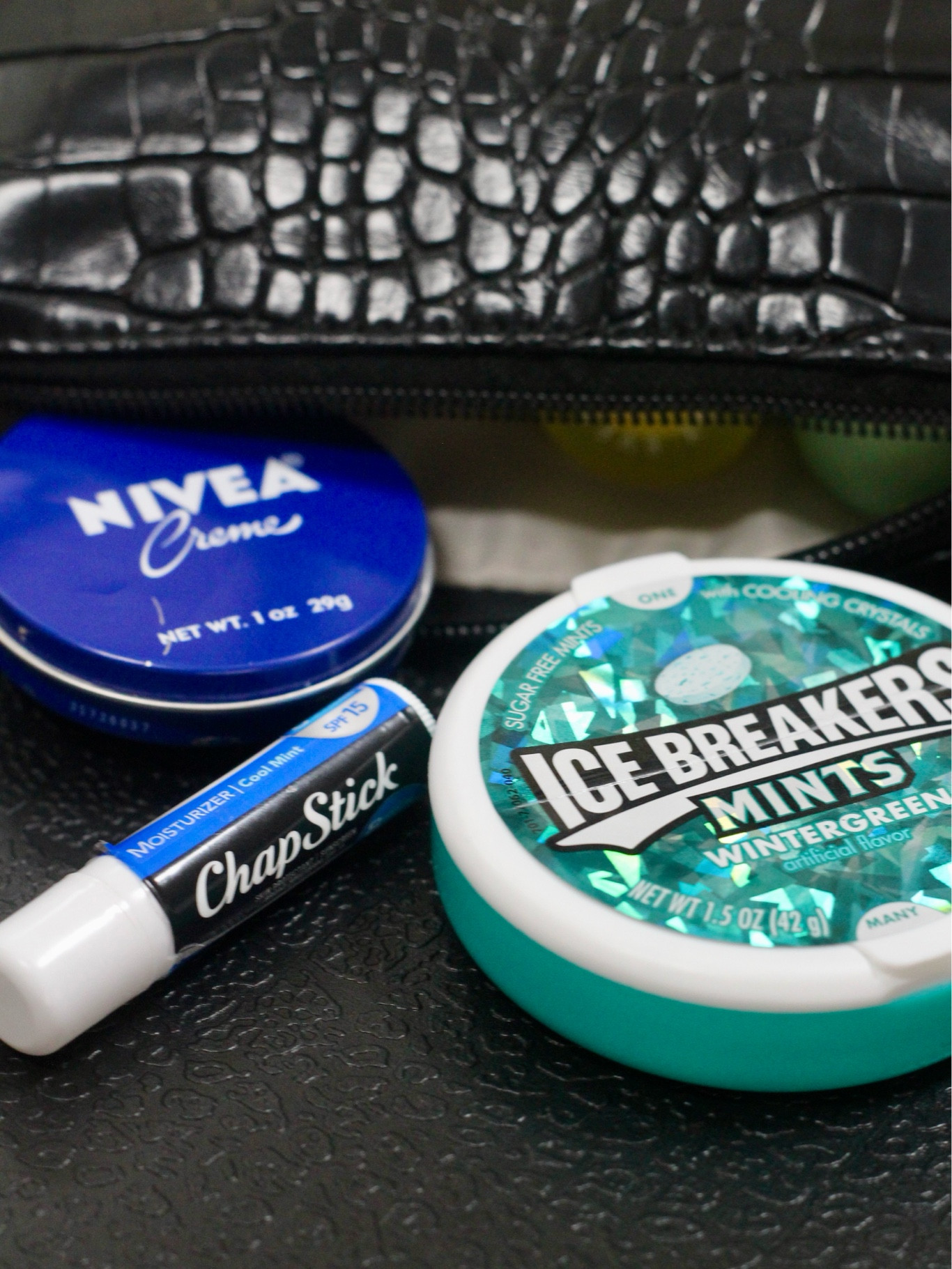 3 things I always have with me

#LTKfindsunder50 #LTKbeauty #LTKtravel