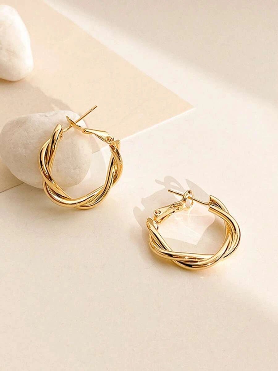 Twist Design Hoop Earrings | SHEIN