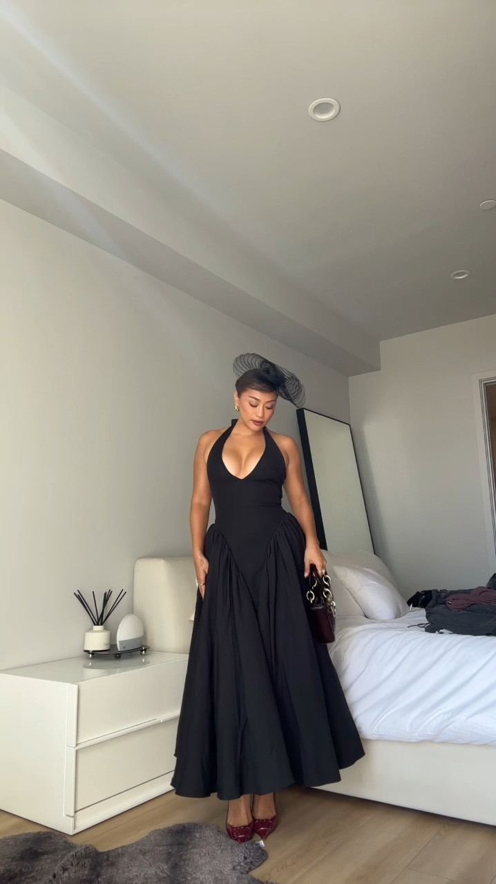 finishing touches before i’m off to the races

#LTKStyleTip