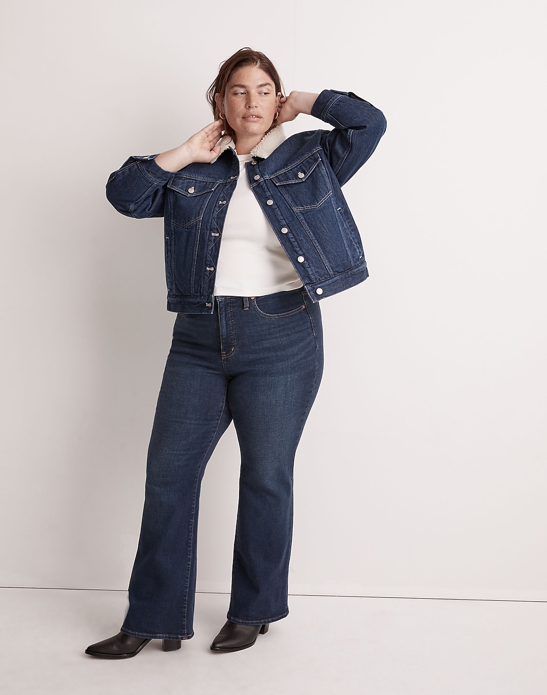 The Plus Cropped Oversized Trucker Jean Jacket: Sherpa Collar Edition | Madewell