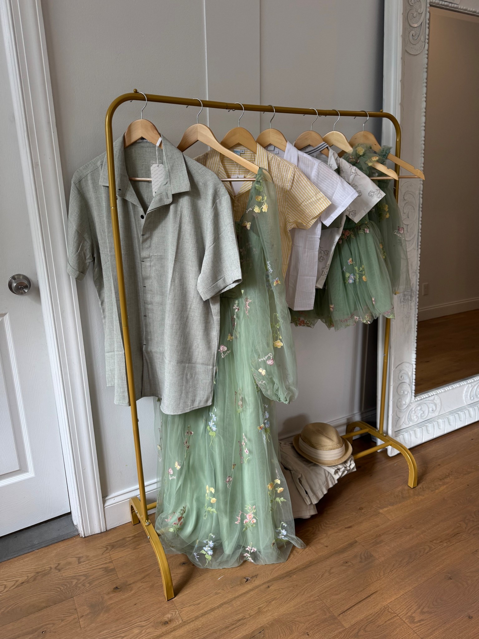 Family photo outfits! 🫶🏽