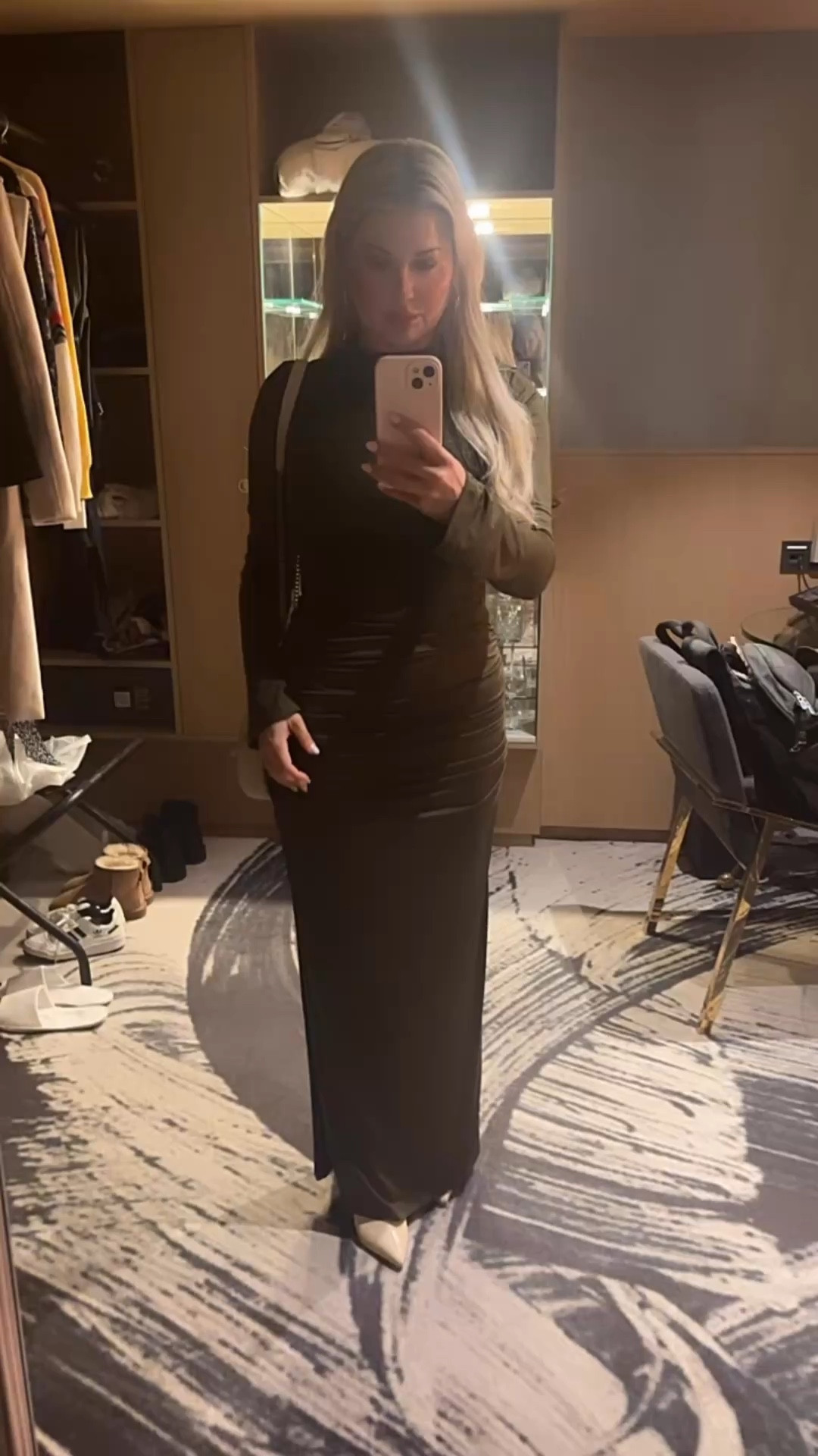 TTS medium @Revolve 

#LTKOver40 #LTKSaleAlert #LTKSeasonal