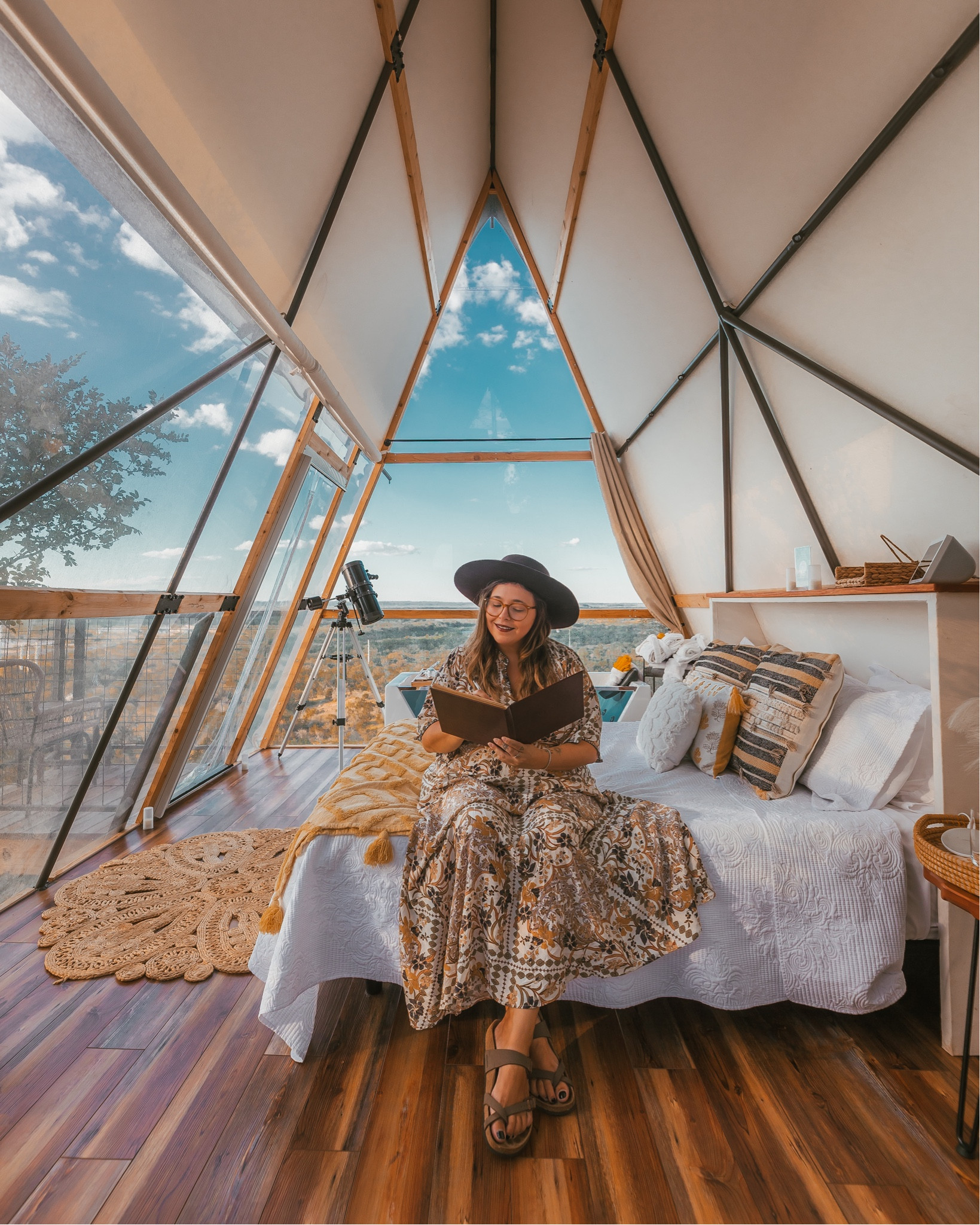 Obsessed with this dress from Johnny Was. It’s not cheap but the quality is amazing. I’m wearing an XL and am normally a size 18/20 so it runs big. 

#LTKcurves #LTKtravel