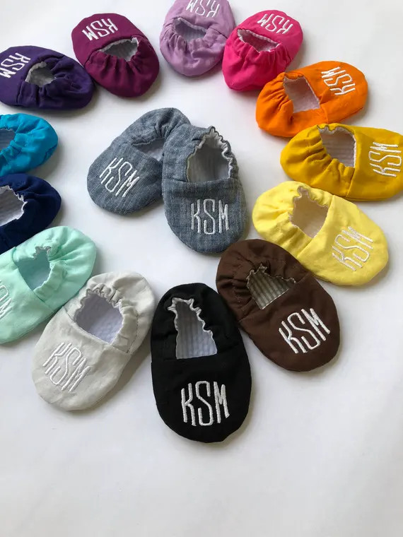 Monogrammed Infant Crib Shoes - Your Choice of 20 Colors - Baby Boy, Baby Girl, Shower Gift, Welc... | Etsy (US)