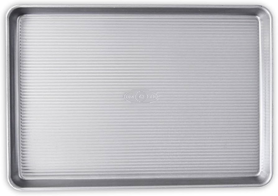 USA Pan Bakeware Half Sheet Pan, Warp Resistant Nonstick Baking Pan, Made in the USA from Alumini... | Amazon (US)