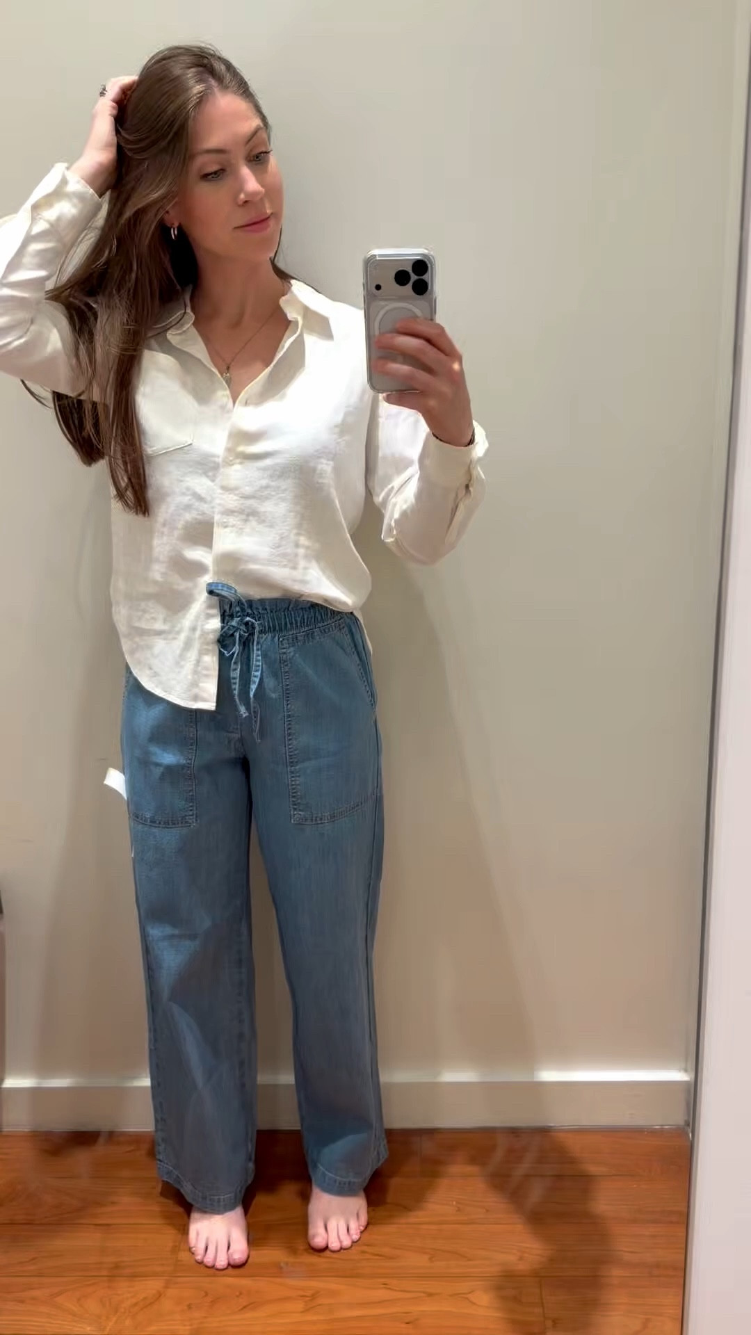 | pull on denim jeans | draw string denim pants | linen button down shirt | spring fashion | business casual workwear | fashion in your 30s | mom outfits | spring sale |

#LTKSaleAlert #LTKmomlife #LTKWorkwear